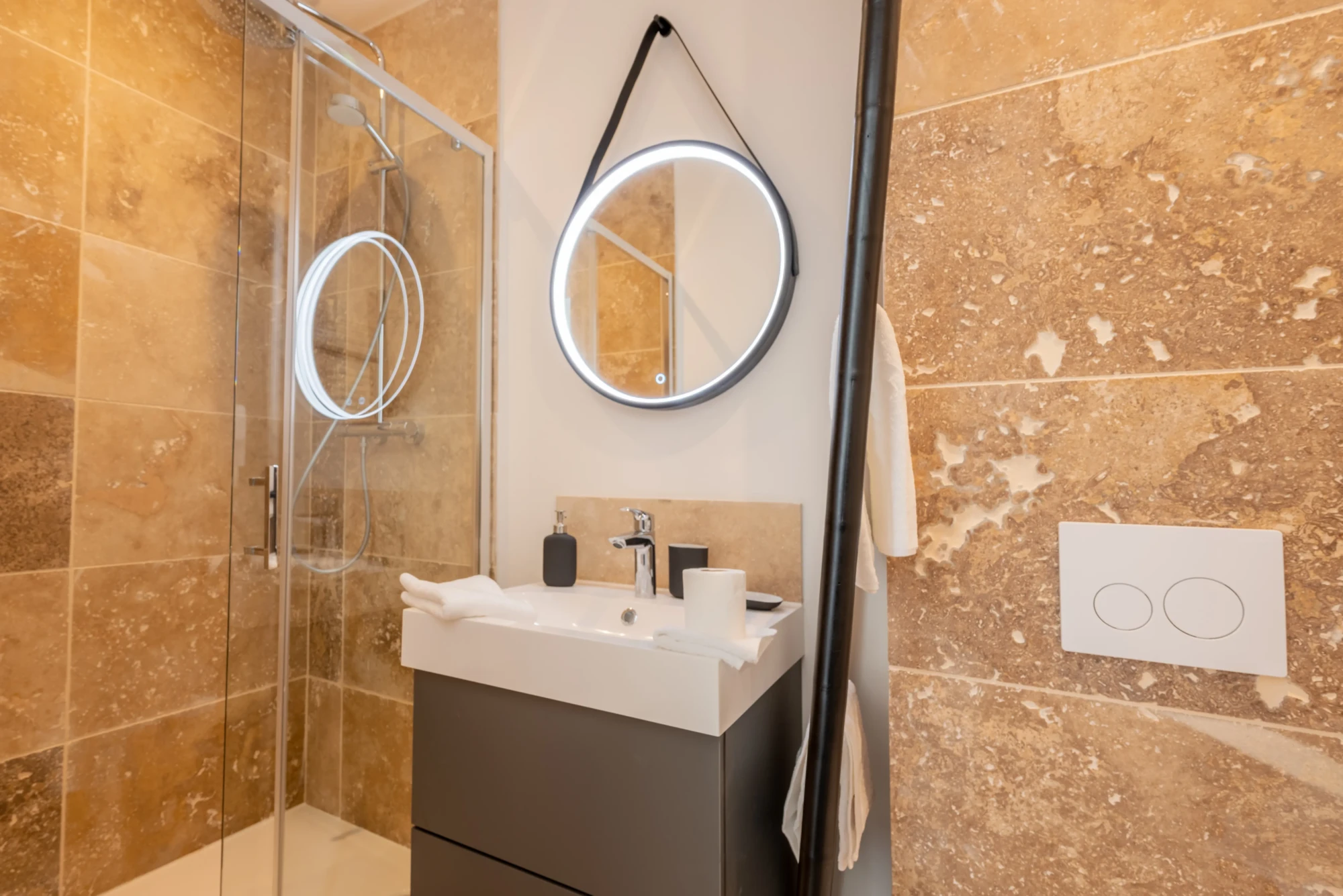 chambre_102_plaine_image_2