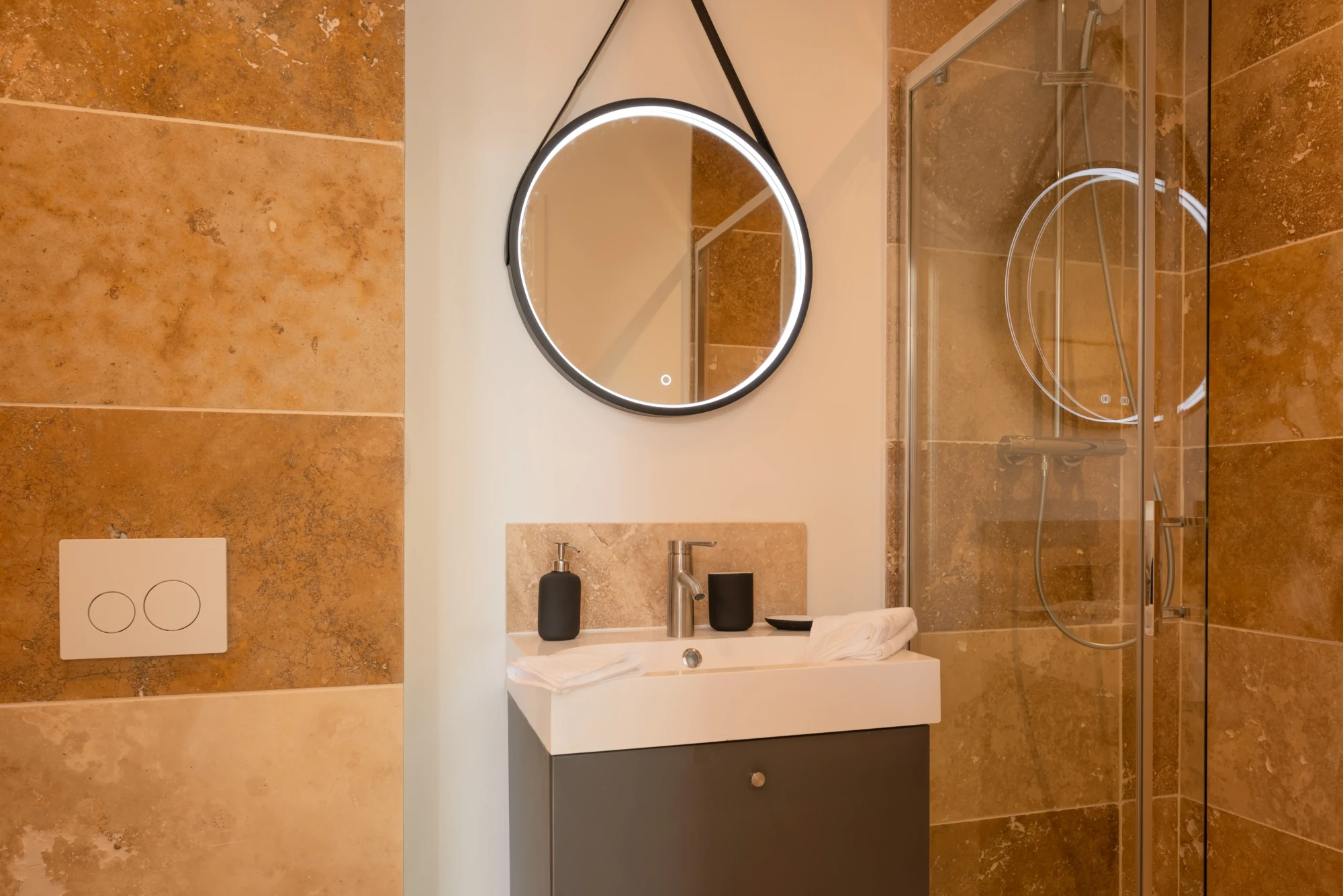 chambre_122_plaine_image_2