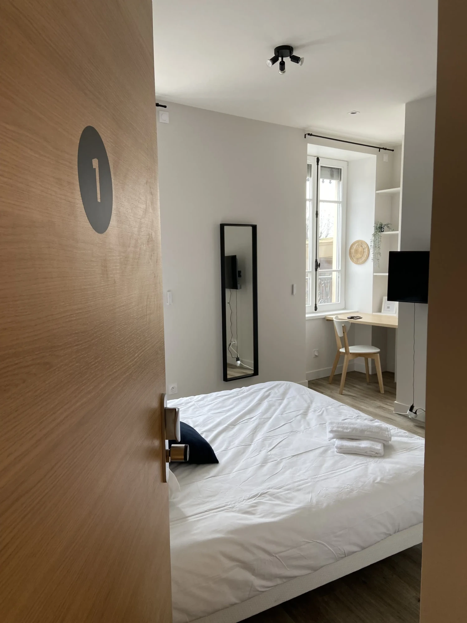Chambre 1, #12.