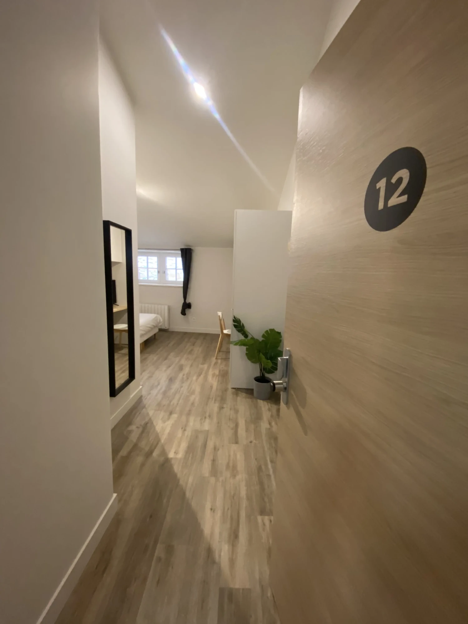 Chambre 12, #7.