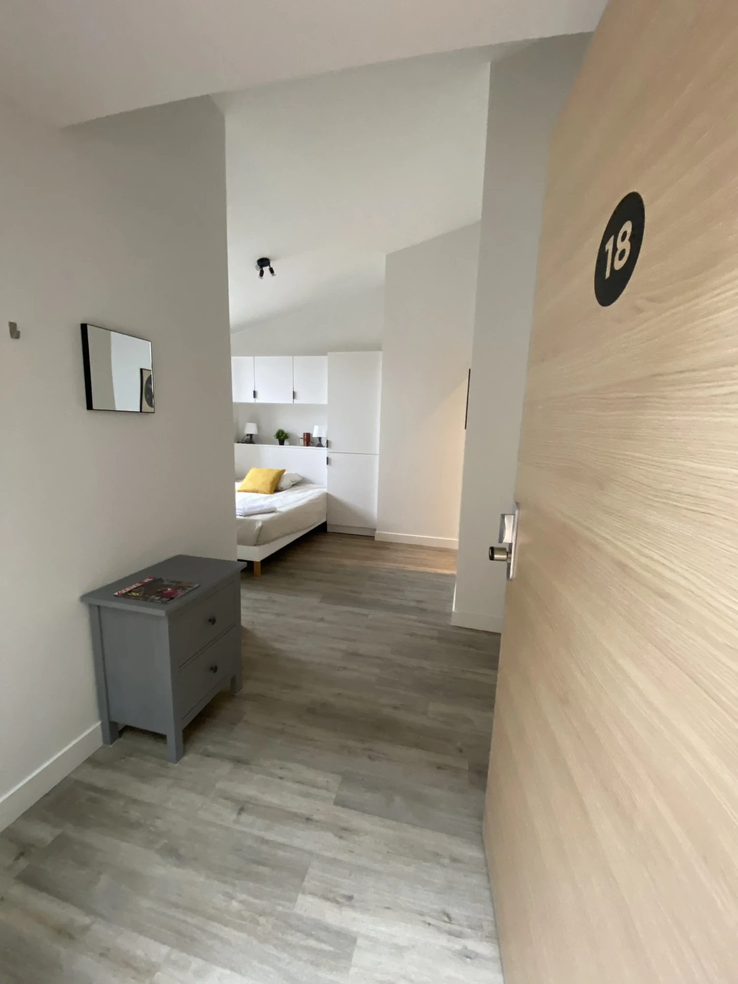 Chambre 18, #4.