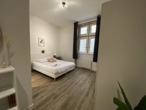 Chambre 5, #4.