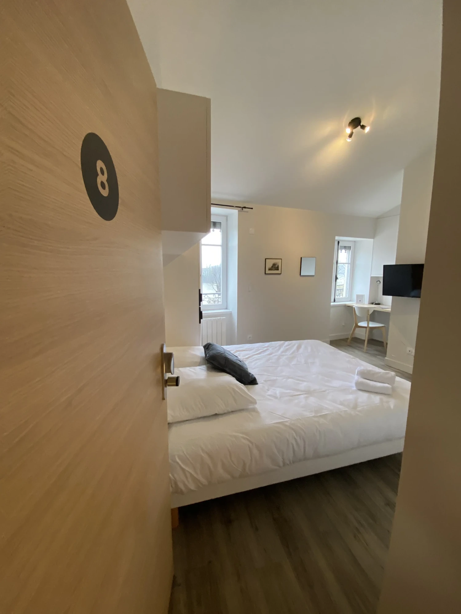 Chambre 8, #11.