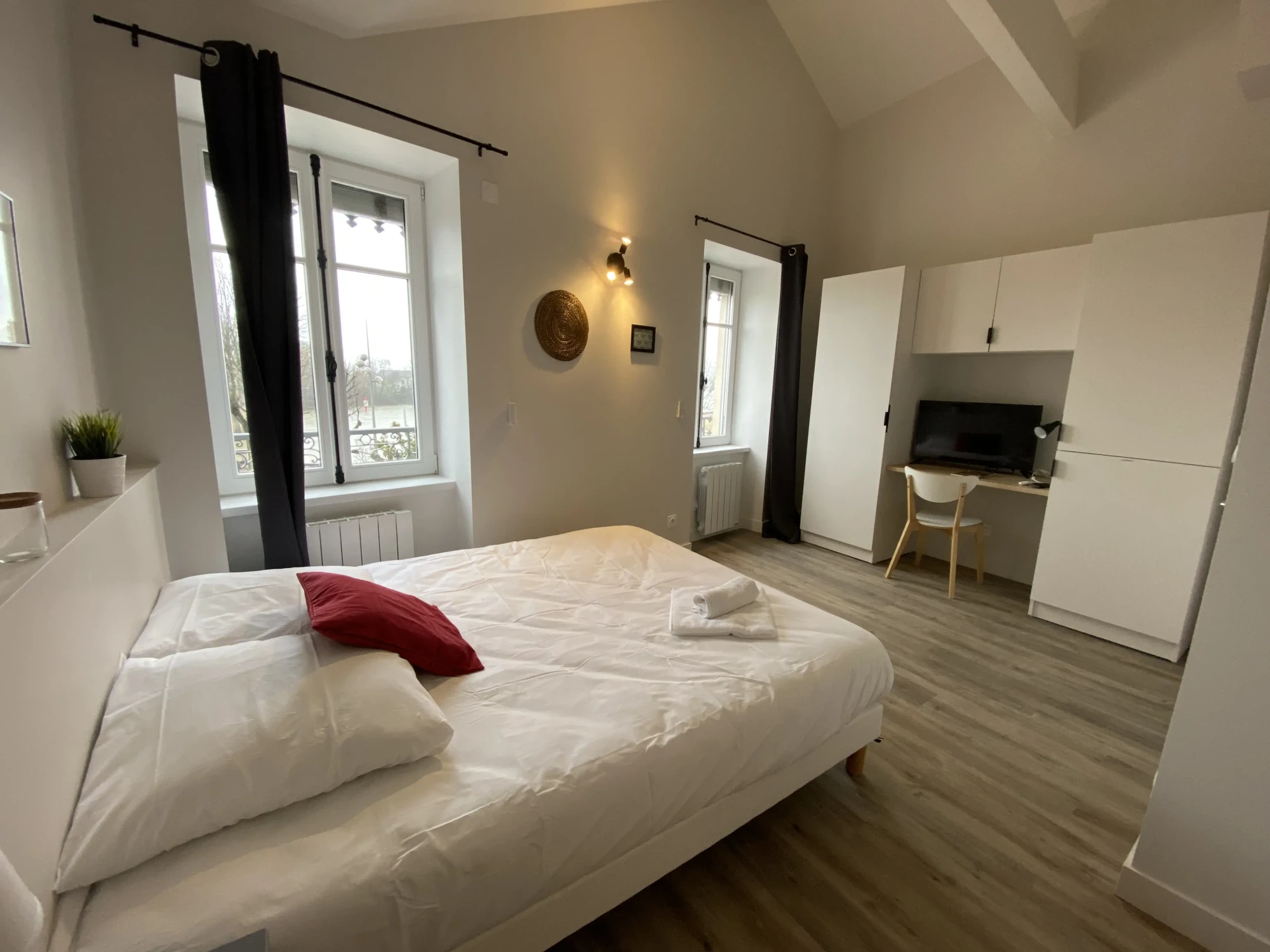 Chambre 9, #2.